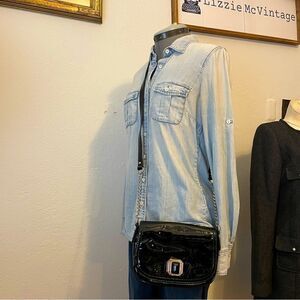 Vintage Nine West black patent leather crossbody